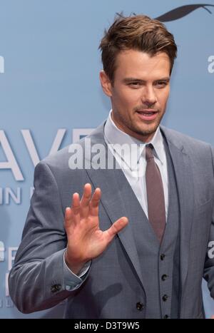 Berlin, Deutschland, 24. Februar 2013. US-Schauspieler Josh Duhamel kommen für die Premiere seines neuen Films "Sicherer Hafen" in der Cinemaxx-Kino in Berlin, Deutschland, 24. Februar 2013. Der Film startet in den Kinos in ganz Deutschland am 7. März 2013. Foto: Jörg Carstensen/Dpa/Alamy Live News Stockfoto