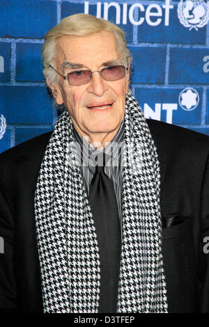 Los Angeles, USA. 23. Februar 2013.   Martin Landau bei der Pre-Oscar Charity Brunch von Montblanc & UNICEF zur Feier der Einführung ihrer neuen Initiative "Signatur für gute 2013" im Hotel Bel-Air am 23. Februar 2013 in Los Angeles, Kalifornien. Bildnachweis: Dpa Picture Alliance / Alamy Live News Stockfoto