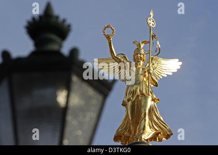 Berlin, Deutschland, in der Nähe von Victoria an der Berliner Siegessäule Stockfoto