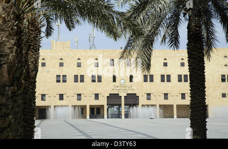 Blick über die Ausführung Quadrat auf die Religion Polizeigebäude in Riyadh, Saudi Arabien, 15. November 2006. Foto: Peer Grimm Stockfoto