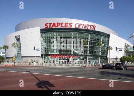 Das Bild zeigt das Staples Center, das unter anderem Sportveranstaltungen, Los Angeles, Kalifornien, USA, 28. November 2006 beherbergt. Foto: Uli Deck Stockfoto