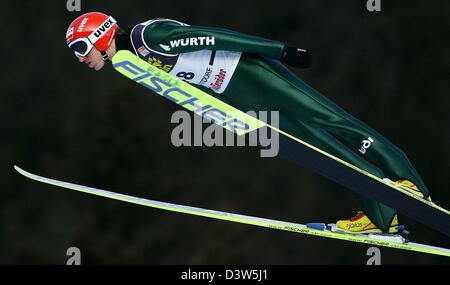 Deutscher Skispringer Michael Uhrmann ist während des Trainings an der 55. vier Hügel-Turnier in Oberstdorf, Deutschland, Freitag, 29. Dezember 2006 abgebildet. Foto: Matthias Schrader Stockfoto