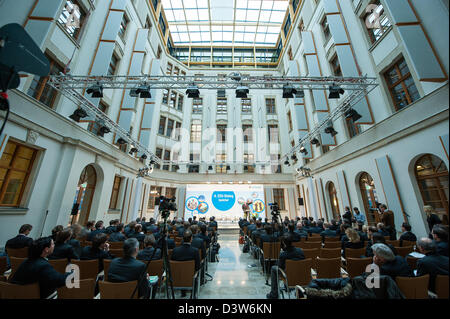 Berlin, Deutschland. 25. Februar 2013.  Bundesminister für Umwelt, Peter Altmaier, hält eine Rede auf der 4. Dialog über erneuerbare Energien 'Memory', in Berlin. Kredit: Kredit: Gonçalo Silva/Alamy Live-Nachrichten. Stockfoto