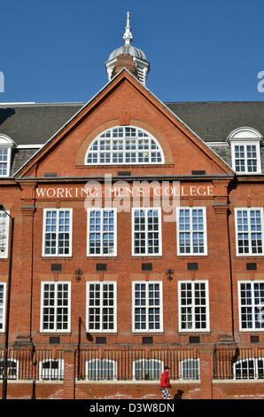 Die Working Men College Erwachsenenbildung Institut, Camden Town, London, UK Stockfoto