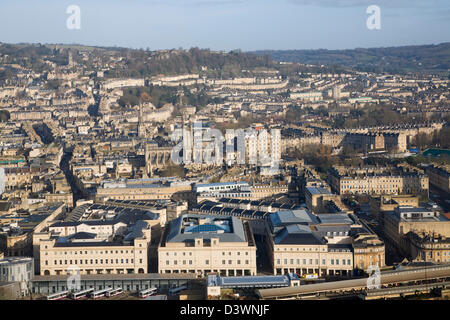 Blick über das Stadtzentrum von Beechen Cliff, Bath, Somerset, England Stockfoto