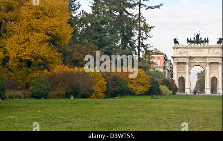 Arco della pace (Bogen des Friedens) im Parco Sempione Mailand Mailand Lombardei Italien Europa Stockfoto