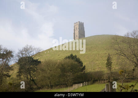 St. Michael Turm Glastonbury Tor Hügel Somerset England Stockfoto