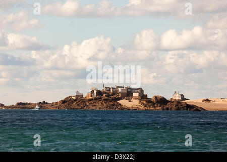 Fischerhäuser auf Ecrehous Insel Jersey, Kanalinseln, UK Stockfoto