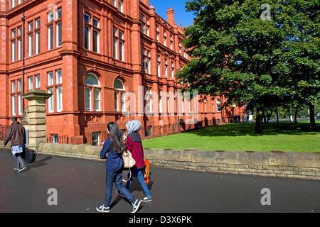 Peel Park Campus (Hauptcampus), (Peel-Gebäude), University of Salford, Salford, Greater Manchester, England, UK Stockfoto