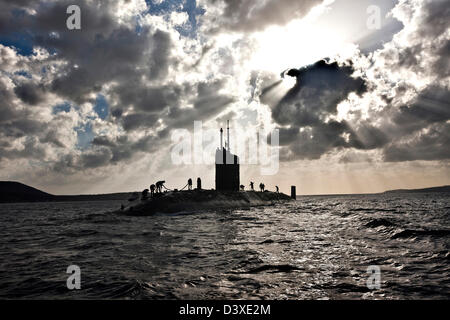 Nukleare u-Boot HMS Talent und Crew, Hintergrundbeleuchtung in Ägypten Stockfoto