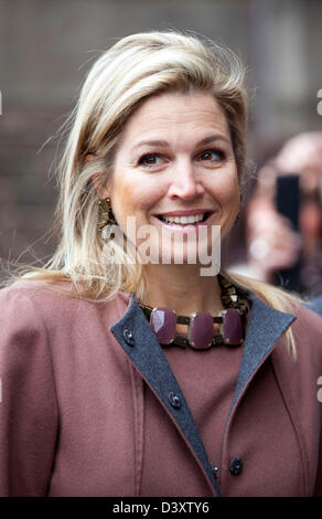 Prinzessin Maxima der Niederlande besucht eine Präsentation des Buches "Eine Welt ohne Gebärmutterhalskrebs" in Leiden, Niederlande, 26. Februar 2013. Foto: Albert Nieboer/RPE/Niederlande Stockfoto