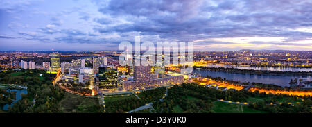 Panorama - Skyline der Donau-City Wien Stockfoto