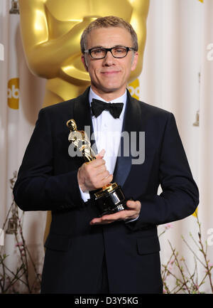 Los Angeles, USA. 24. Februar 2013. Christoph Waltz im Presseraum Gewinner bei den 85. Annual Academy Awards Oscars, Los Angeles, Amerika - 24. Februar 2013.  Bildnachweis: Sydney Alford / Alamy Live News Stockfoto