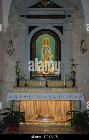 Alter in der Jungfrau Maria und das Jesuskind in der Kirche des Nativity Bethlehem Israel Palästina Stockfoto