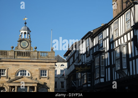 Buttercross und Broad Street, Ludlow, Shropshire, England, Großbritannien Stockfoto