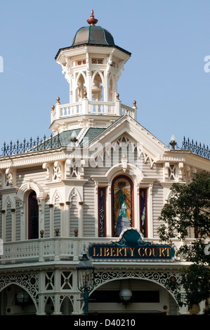 Liberty Gericht, ein Gebäude aus Main Street USA, im Disneyland Resort Paris. Stockfoto