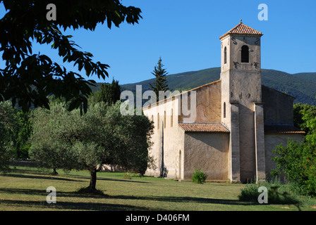 Die protestantischen Tempel, Lourmarin Dorf, Departement Vaucluse, Provence, Frankreich Stockfoto