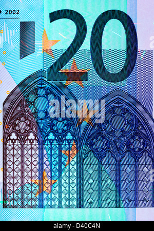 20 Euro-Banknote, gotische Architektur, 2002 unter UV-Licht Stockfoto