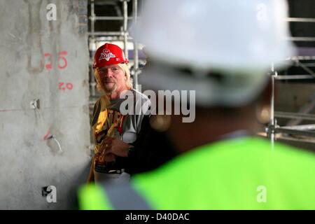 Jophannesburg, Südafrika. 27. Februar 2013. Richard Branson im Virgin Active in Sandton am 27. Februar 2013, in Johannesburg, Südafrika. (Foto von Gallo Images / Sowetan / Vathiswa Ruselo/Alamy Live News) Stockfoto