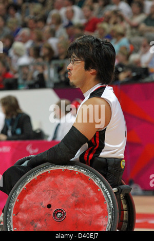 Daisuke Ikezaki von Japan V GB in den Rollstuhl-Rugby (Pool Phase Gruppe A) bei der Basketball-Arena bei den Spielen London 2012 Stockfoto