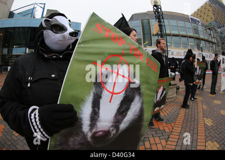 Tier Rechte Demonstranten außerhalb der Union Nationalkonferenz Landwirte protestieren über den Dachs cull Stockfoto