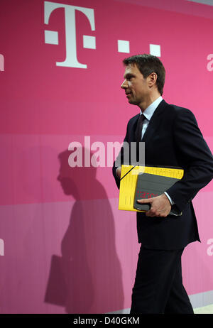 Deutsche Telekom-Chef Rene Obermann verlässt das Unternehmen Bilanz-Pressekonferenz in Bonn, Deutschland, 28. Februar 2013. Foto: Oliver Berg Stockfoto