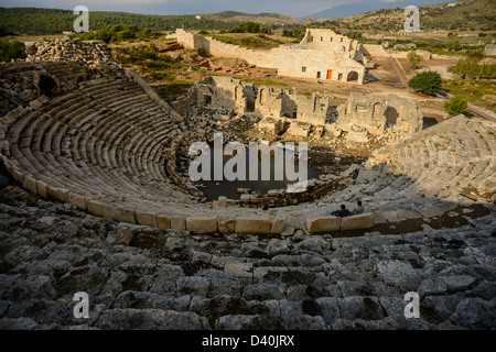 Reste des antiken Theaters in Patara in der Südtürkei, Geburtsort des Heiligen Nikolaus Stockfoto