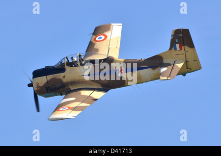 North American AT - 28D Fennec in französische Luftwaffe Markierungen anzeigen in Duxford Airshow 2012 Stockfoto