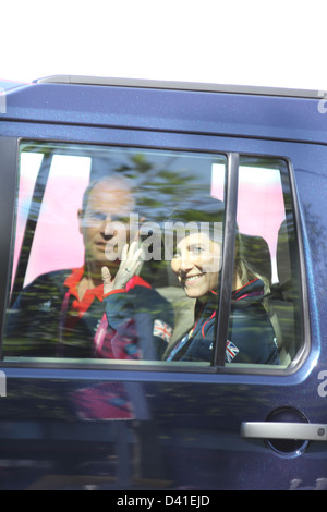 H.R.H Prince Edward, Earl of Wessex und Sophie, Gräfin von Wessex verlassen der Copperbox Handball-Arena im Olympiapark. Stockfoto