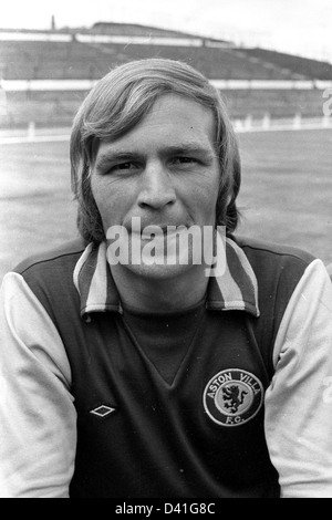 Ian Ross Aston Villa Football Club Fußballer 1974 Stockfoto