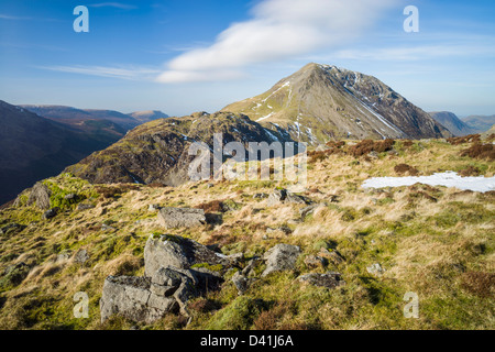 Hohe Felsen bilden Heu stapeln, Cumbria, Nationalpark Lake District, England, UK Stockfoto