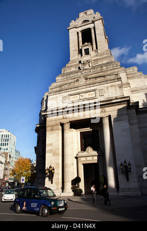 Freemasons' Hall in London, UK ist der Hauptsitz der United Grand Lodge of England und Treffpunkt für Freimaurerlogen. Stockfoto