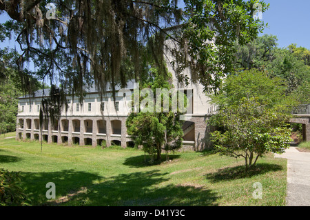 Mepkin Abbey ist eine Gemeinschaft von katholischen Trappisten-Zisterzienser-Mönche befindet sich auf dem Cooper River nördlich von Charleston SC Stockfoto