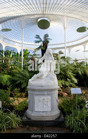 Statue von Eve Kibble Palace botanischen Gartens Glasgow Stockfoto