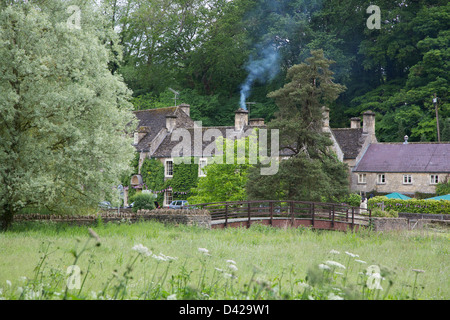 Verschiedene Ansichten des historischen Dorf der Cotswolds bezeichnet Bibury. Touristische Hotspot in den Cotswolds in der Nähe der Stadt Cirencester Stockfoto