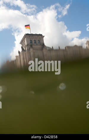 Berlin, Deutschland, die Wellen der Spree im Reichstag Stockfoto