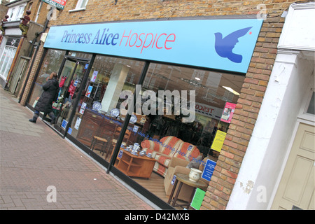 Prinzessin Alice Hospice Charity-Shop, Walton Road, East Molesey, Surrey, England, Großbritannien, Deutschland, UK, Europa Stockfoto