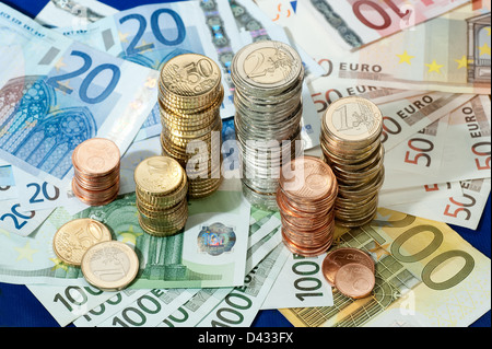 Hamburg, Deutschland, Euro-Banknoten und Euromuenzen Stockfoto