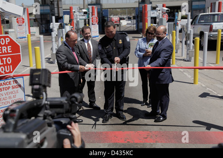 San Diego Banddurchtrennungszeremonie Ready Lane Stockfoto