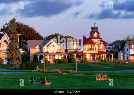 Häuser, Oak Bluffs, Martha's Vineyard, Massachusetts, USA Stockfoto