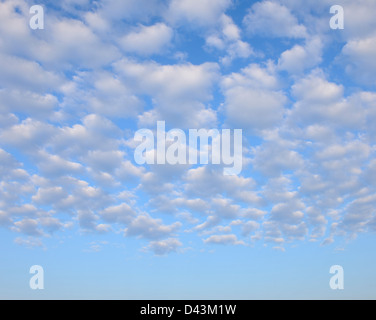 Wolken, Gunzenhausen, Weißenburg-Gunzenhausen, Bayern, Deutschland Stockfoto