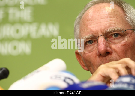 Zypern, Nikosia-SEPTEMBER 15:German Finanzminister Wolfgang Schaeuble spricht zu Medien während einer ECOFIN-Rat am 15. September Stockfoto