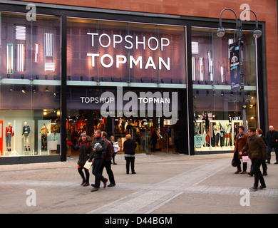 Topshop und Topman Shop im Stadtzentrum von Leeds, Yorkshire Stockfoto