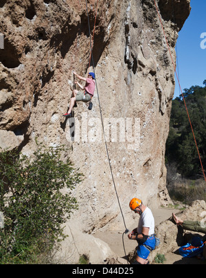 Kletterer im Malibu Creek State Park in Südkalifornien Stockfoto