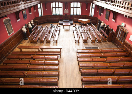 Der Oxford Union Society formale Sitzungssaal gegründet 1823, Frewin Court, Oxford, England, UK Stockfoto