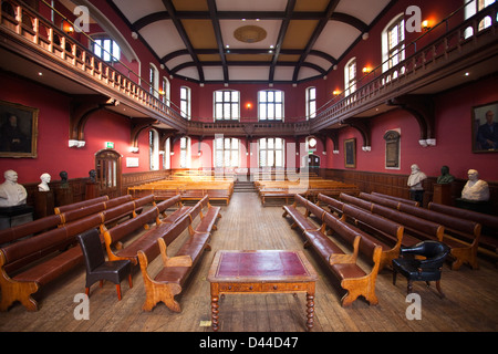 Der Oxford Union Society formale Sitzungssaal gegründet 1823, Frewin Court, Oxford, England, UK Stockfoto