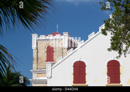 Seitenansicht des Frederick Lutheran Church in der alten Stadt Charlotte Amalie St Thomas USVI Stockfoto