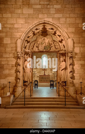 Eine Kapelle in The Cloisters und Gärten im Fort Tryon Park in New York City. Stockfoto