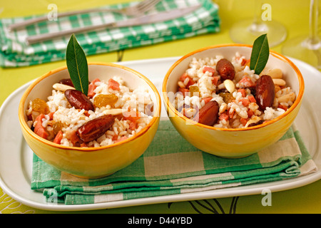 Paradies-Reis (mit Datum) Rezept zur Verfügung. Stockfoto