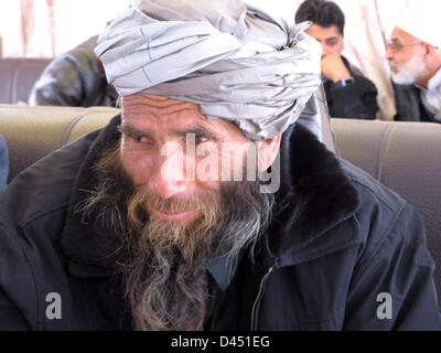 HANDOUT: Kabul, Afghanistan. 5. März 2013. Undatiertes Handout Datei zeigt fehlende Sowjetsoldaten Bachretdin Chakimov, der nach 33 Jahren in Afghanistan gefunden wurde. Foto: Alexander Lawrentjew/Dpa/Alamy Live News Stockfoto